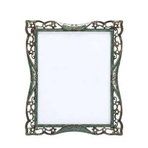 Cadre photo en métal fait main, présentoir photo minimaliste pour bureau, décoration moderne pour salon, idée cadeau unique pour un anniversaire - Product Image 4