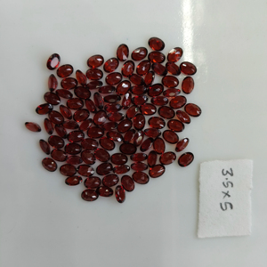 โกเมนสีแดงธรรมชาติ 5x3.5 มม. รูปทรงวงรี คุณภาพดีที่สุด พลอยหลวมสำหรับทำเครื่องประดับ - Product Image 2