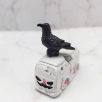 Figurine miniature de corbeau pour Halloween, décoration de maison de poupée en résine, modèle d'oiseau noir pour jeu d'imitation