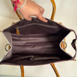 กระเป๋าหนังวัวมีเครื่องมือสำหรับผู้หญิงใหม่สุดหรูกระเป๋าสะพายไหล่แบบถือคุณภาพระดับพรีเมียม - Product Image 6