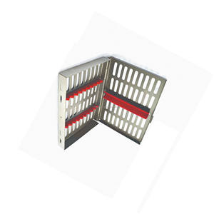 Bandeja de Esterilización Dental Manual de Acero Inoxidable de Alta Calidad para 10 Instrumentos Quirúrgicos, Ideal para Clínicas y Hospitales - Product Image 2