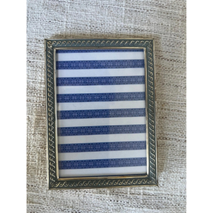 Handmade Eco-Friendly Customizable <b>Metal</b> Photo <b>Frame</b> with Silver Finish for Vintage Homes and Farmhouse Style Interiors Supplies - Product Image 6