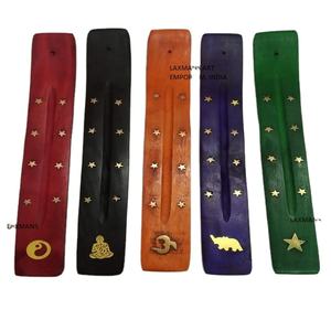 เครื่องเผา/ที่ใส่ธูปทองเหลืองสลักลายไม้มะม่วงหลากสีจากอินเดีย - Product Image 1