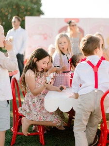 Sillas Infantiles de Mimbre Hechas a Mano para Eventos, OEM ODM, Silla de Mimbre para Niños, Fabricante de Muebles de Alquiler para Bodas - Product Image 2