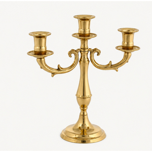 Candelabro de Latón de 3 Brazos Estilo Vintage, Portavelas de Metal Dorado para Centro de Mesa de Boda, Eventos y Decoración de Mesa de Comedor - Product Image 1