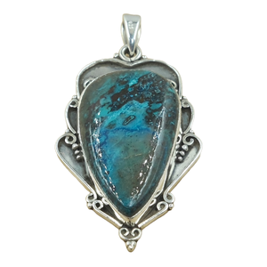 Pendentif en Azurite Chrysocolle Naturelle, Argent Sterling 925, Fait Main, Forme Bouclier Vintage, Bijou Bohème Tendance, Cadeau pour Femme et Homme - Product Image 1