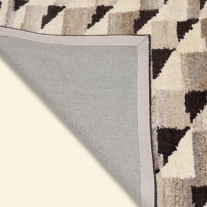 Tapis en laine DECORDEC marron chocolat ivoire taupe, motif géométrique mosaïque, motif triangulaire abstrait, antidérapant, écologique, pour salon - Product Image 5