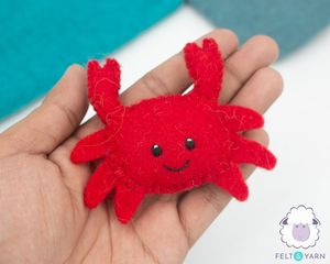 Crabe en feutre rouge et laine, ornements en feutre et fil, mobile marin, porte-clés, jouet d'éveil pour enfant - Product Image 1