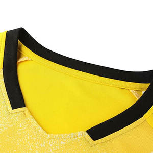 Uniforme de Fútbol para Juego Activo, Tela Ligera de Secado Rápido, Ideal para Entrenamiento Deportivo en Equipo y Uso en Torneos - Product Image 3