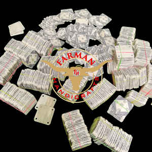 Bobines artisanales en os de buffle Viking sculptées à la main, accessoires traditionnels faits à la main au meilleur prix - Product Image 5