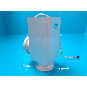 Vanne d'angle à vide poussé SMC XLD-63D-M9BLA, utilisée comme pièce détachée pour équipement semi-conducteur d'occasion - Product Image 2