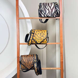 2025 bolsos de hombro de cuero de vaca con diseño de rayas y estampado de animales de cebra de moda para mujer, bolso de cuero genuino, bolso de lujo - Product Image 5