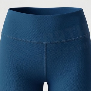 ชุดออกกำลังกายผู้หญิง กางเกงเลกกิ้งผ้ามันวาว บราโยคะ ชุดฟิตเนส คุณภาพเยี่ยม ชุดกีฬา - Product Image 4