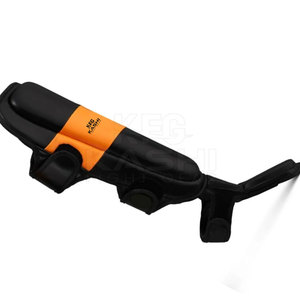Protège-tibias de sport avancés en cuir PU avec fermeture auto-agrippante, construction de protection frontale durable et rembourrage intérieur confortable pour la boxe - Product Image 6