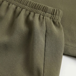 Izar Lungi para Hombre en Color Verde Caqui, Transpirable, de Algodón, Suave al Tacto, de Primera Calidad, Atuendo Islámico Tradicional, Pañuelo Musulmán - Product Image 5
