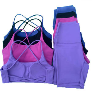 Ensemble de yoga et fitness 6 pièces de haute qualité pour femme – Haut court, pantalon évasé, veste de sport, taille élastique – Motif uni - Product Image 2