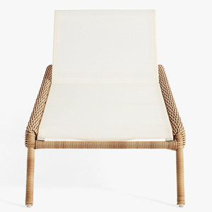 Chaise longue empilable haut de gamme en rotin et teck pour extérieur - Seneca - Product Image 1