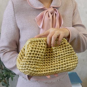 Nueva moda versátil oro metálico bolsa tamaño XS, S, M, L bolsos de mano para mujeres al por mayor de fábrica - Product Image 3