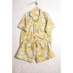 Conjunto de Pijama Corto de Algodón Estampado para Mujer, Ropa de Dormir Suave y Transpirable, Top de Manga Corta y Pantalones Cortos Estampados - Product Image 1