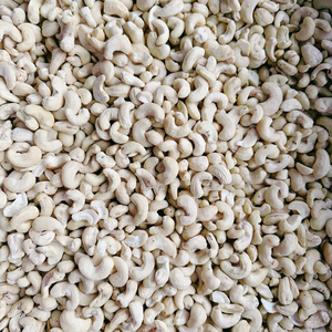 Noix de cajou SANTIGO, noyaux de cajou, kaju en vrac, emballage personnalisé, noix de cajou - Product Image 1