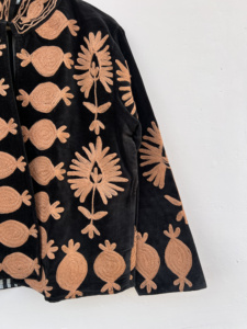 MONIT MARKETING Velvet Fabric Vintage Suzani Embroidery <b>Reversible</b> Bomber <b>Jacket</b> Thermal Women's Floral Pattern Handmade Autumn - Product Image 3