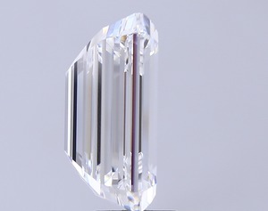 Diamant blanc de laboratoire de 10,01 carats, couleur D, pureté VVS2, taille émeraude, avec une excellente finition pour un design de chef-d'œuvre. - Product Image 4
