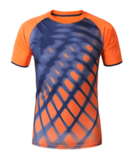 ชุดเสื้อฟุตบอลแบบซับลิเมชั่น ผ้าพิมพ์ลายตามสั่ง ชุดฟุตบอลคลาสสิก - Product Image 1