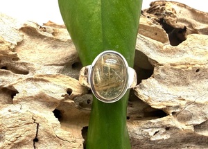 Anillo Hecho a Mano de Plata de Ley 925 con Cuarzo Rutilado Dorado Natural, Elegante Joya con Piedra Preciosa, Regalo para Ella - Product Image 4
