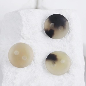 Boutons ronds en corne de buffle véritable faits à la main de qualité supérieure pour manteaux en laine pour femmes et costumes pour hommes, objets de collection artistiques - Product Image 3