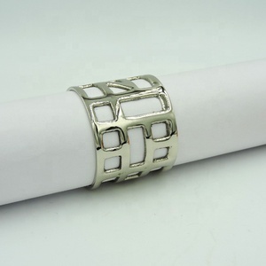 Servilletero DE PLATA DE LA Torre Eiffel, servilletero elegante para recuerdo de boda para Decoración de mesa para bodas, eventos, cenas y fiestas - Product Image 2