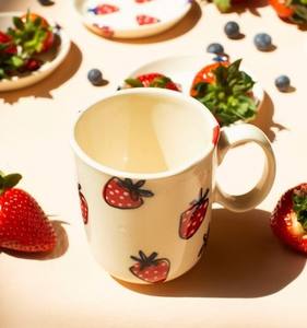 Mug à café en céramique moderne à imprimé feuilles, finition brillante, poignée solide, design durable, parfait pour le thé, le café, la maison, le bureau, cadeau - Product Image 3