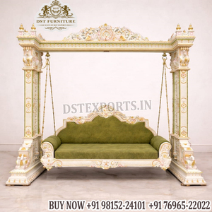 Columpio de Pavo Real Blanco y Dorado de Gran Tamaño para Hogares Indios, Compre un Jhoola/Onjhal de Madera de Lujo Estilo Maharaja con Pilares Tallados, Reino Unido - Product Image 2