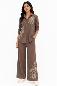 Ensemble 2 pièces pour femmes, chemise à manches longues et pantalon large, motif floral brodé marron, coupe ample décontractée, tissu Oxford en coton, toutes saisons - Product Image 5