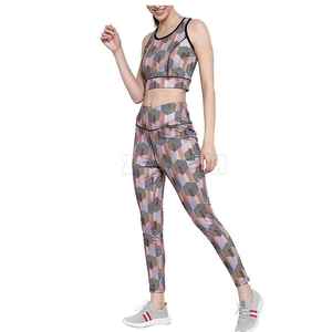 Custom Design Yoga Set in Wholesale Price Yoga Set Quick Dry Workout Best Material Yoga Set High Quality Customized <b>Low</b> - Product Image 1