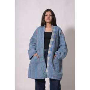 Chaqueta Kantha de Algodón Indio, Talla Única, Hecha a Mano, Acolchada, Estilo Vintage Boho, Chaqueta de Retazos, Ropa de Abrigo Bohemia para Mujer, Invierno - Product Image 1