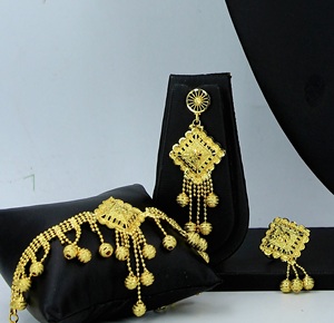 Collar con pendientes conjunto de joyas chapado en oro de latón puro de alta calidad UAE Dubai collar diseño collar conjunto de joyas - Product Image 4