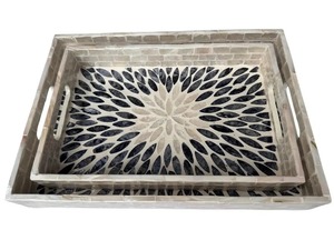 Plateau décoratif en résine en plusieurs couleurs, forme ronde, décoration d'intérieur, plateau en résine de haute qualité - Product Image 4