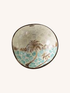 Bol en noix de coco artisanal avec incrustation artistique de coquillages, motif éléphant et palmier, pour la cuisine - Product Image 4