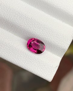 Turmalina Rubelita Rosa, Corte Ovalado, Origen Afganistán, Gema Natural Suelta, Piedra Facetada para Joyería - Product Image 3