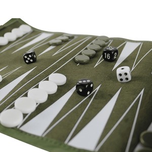 Jeu de backgammon de luxe en cuir PU pliable et portable avec logo personnalisé, ensemble de backgammon avec rangement enroulable. - Product Image 3