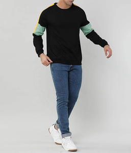 เสื้อสเวตเชิ้ตผู้ชายผ้าฟลีซลายทางหลากสี แขนยาว คอกลม สวมใส่สบาย เหมาะสำหรับฤดูหนาว ผลิตจากผ้า 100% - Product Image 3