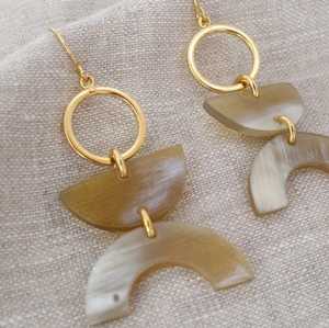 Pendientes de Cuerno de Búfalo Hechos a Mano, Ecológicos y Modernos, con Forma Natural, MN EXPORTS, para Bodas, Fiestas y Festivales, Artesanía Natural - Product Image 4