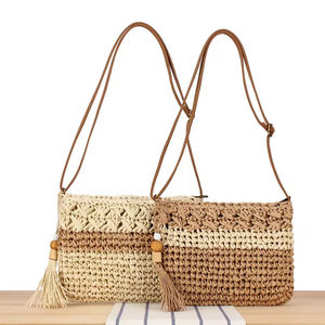 Mejora tu colección diaria con este hermoso bolso de hilo natural diseñado con una forma elegante y una correa cómoda hoy mismo. - Product Image 2
