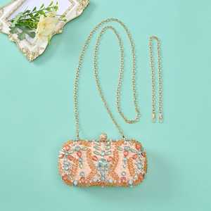 Pochette brodée à la main, prix de gros, élégante pochette pour femmes pour mariage, fête et occasions spéciales - Product Image 1