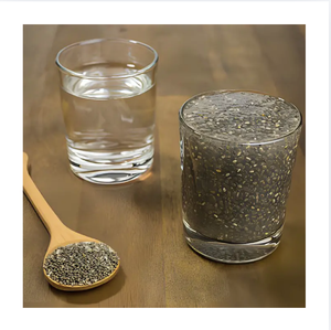 Graines de chia entières séchées noires et blanches, ingrédient alimentaire en vrac, faible teneur en glucides, pureté de 99,99 % - Product Image 1