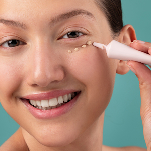Crème de base vegan pour les yeux Vitamin Glow Prep - Product Image 6