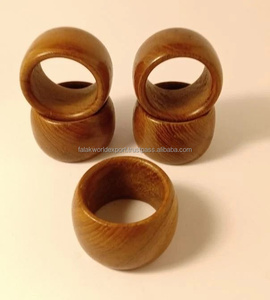 Anneaux de serviette en bois naturel de couleur bois, écologiques, luxueux, personnalisables, de haute qualité, modernes, pour tables à manger et cadeaux d'affaires - Product Image 1