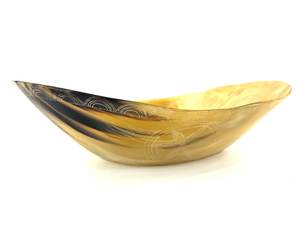 Bol en corne poli à texture unique, style artisanal élégant pour la maison, la décoration de table, le service de buffet, les cadeaux de fêtes - Product Image 1