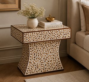 Nouvelle Arrivée Table de Chevet en Résine et Bois Incrusté, Table d'Appoint Luxueuse, Table Latérale Tendance, Meuble de Décoration Intérieure en Bois Naturel Incrusté - Product Image 1