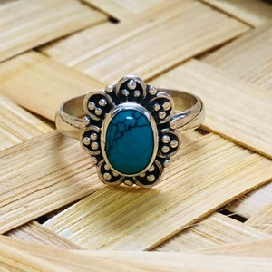 <b>Turquoise</b> Fashion <b>Ring</b> 2.9 Grams Weight - Product Image 1
